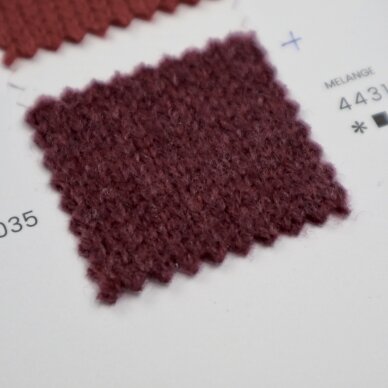 100% MERINO ėriukų vilna  / Kent 118 burgundy 1