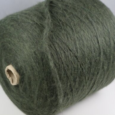 68% baby ALPAKA, 10% MERINO vilna, 22% PA  1